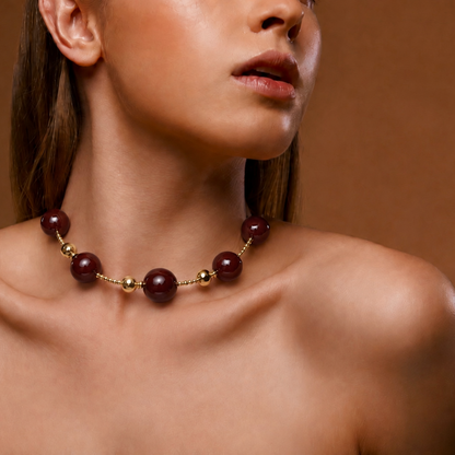 Choker Balini Presence