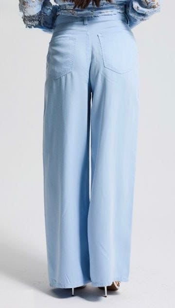 Baby blue Lace Statement Set