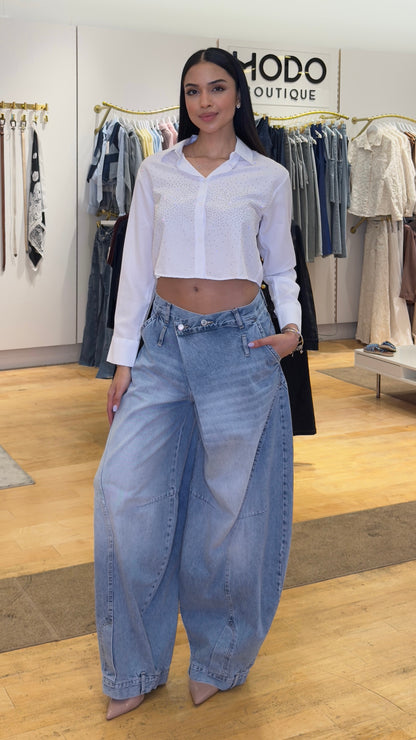 Cross Edge Oversized Jeans