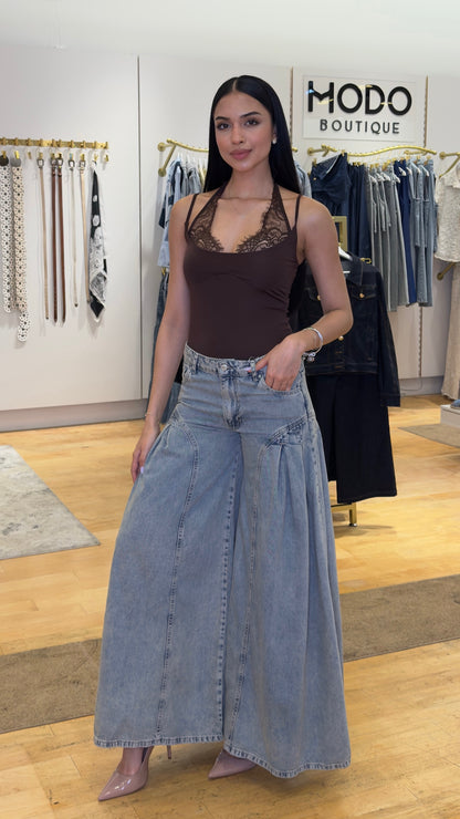 Elephant Leg Mid-Rise Statement Jean