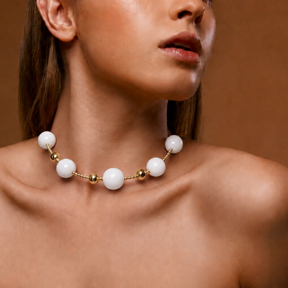 Choker Balini Presence