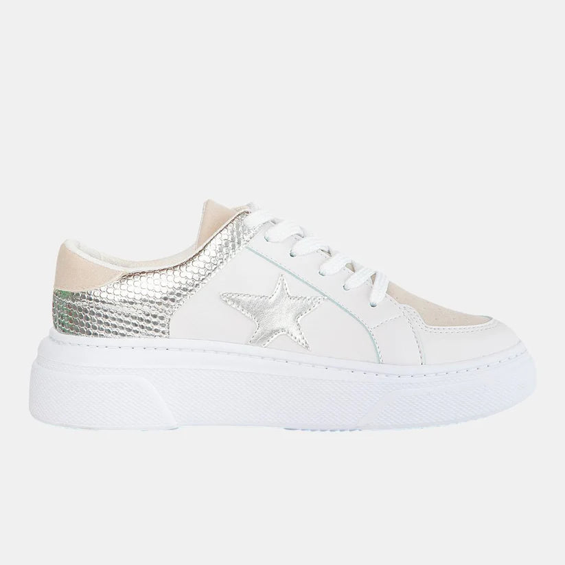 Aria Sneakers