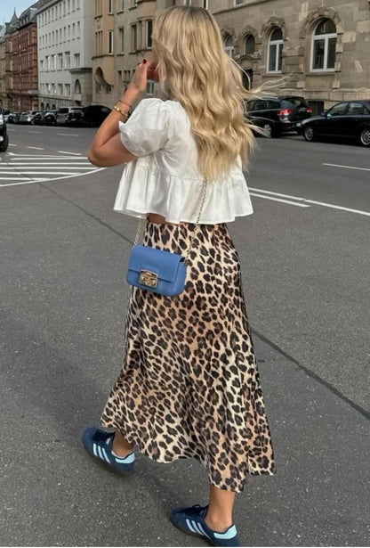 ANIMAL PRINT MIDI SKIRT