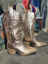 Load image into Gallery viewer, Texan Boots
